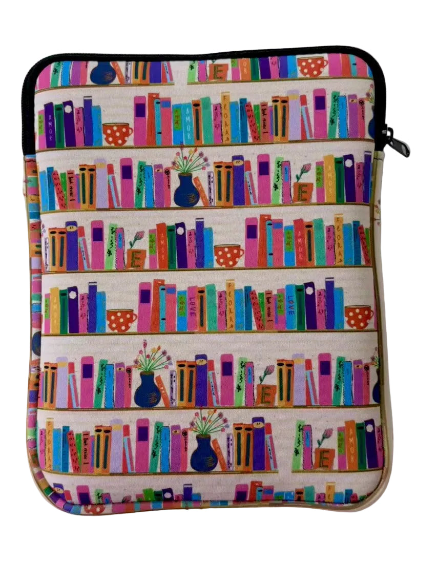 Otro LIBRO otra historia Protective Sleeve