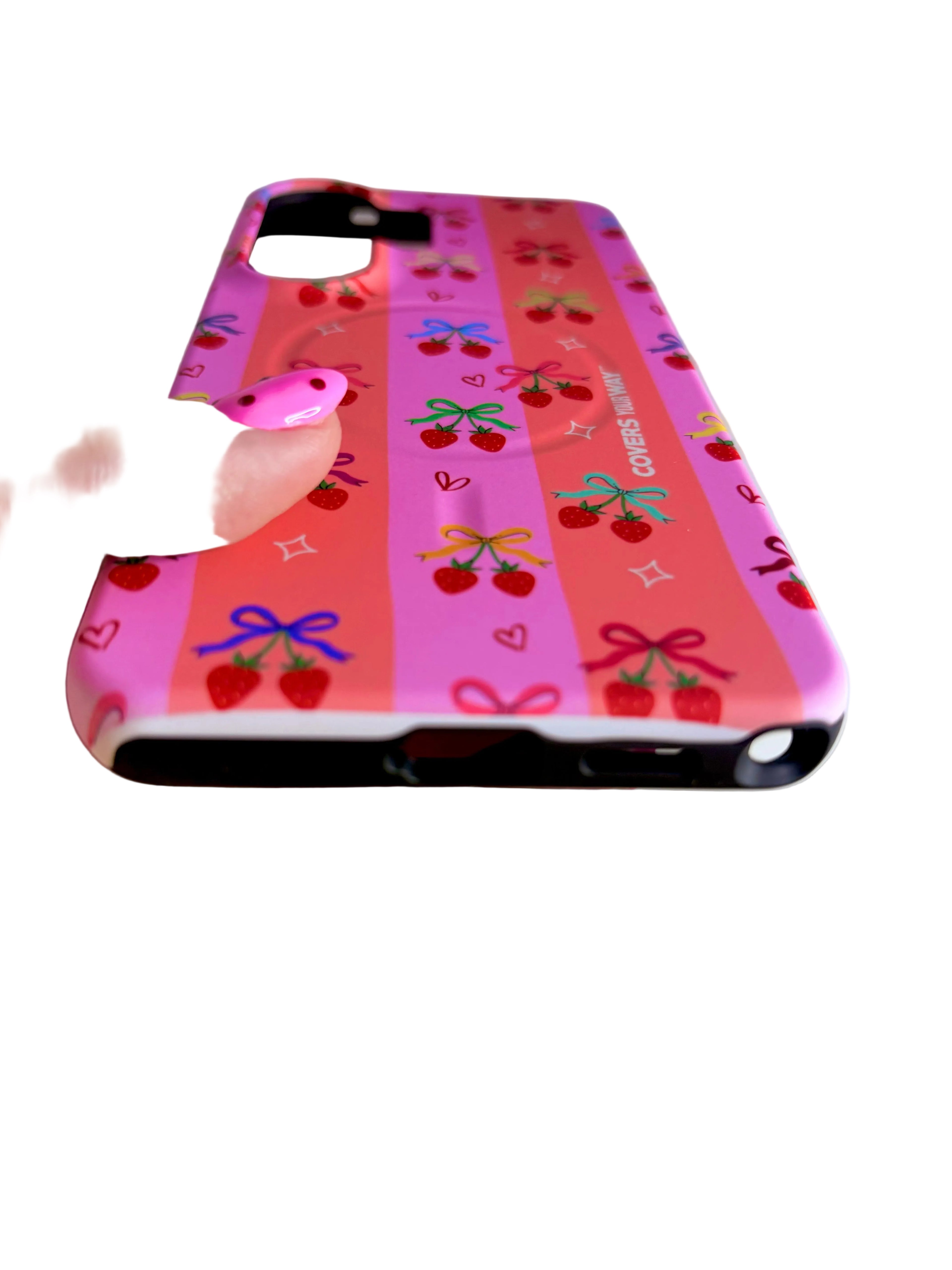 Strawberry Crush Galaxy S26 Ultra MagSafe Tough Small Damage